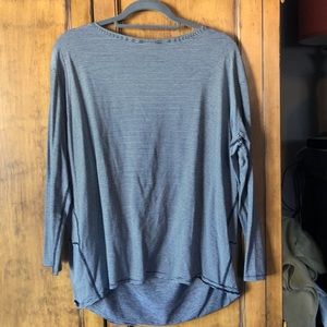 Lululemon Back in Action Long Sleeve Size 8